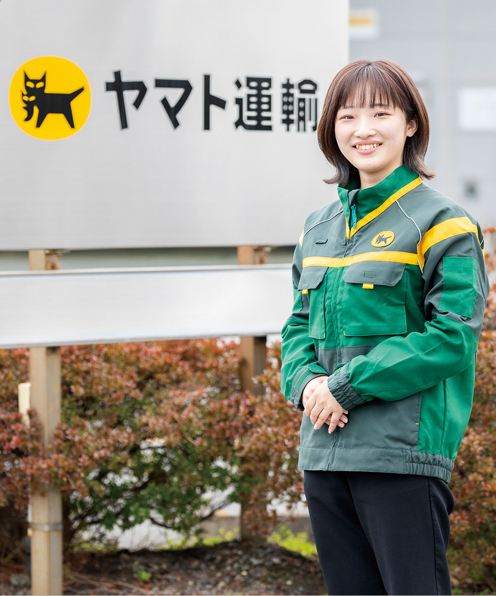 スカイマーク株式会社 客室乗務員 大久保 亜子さん